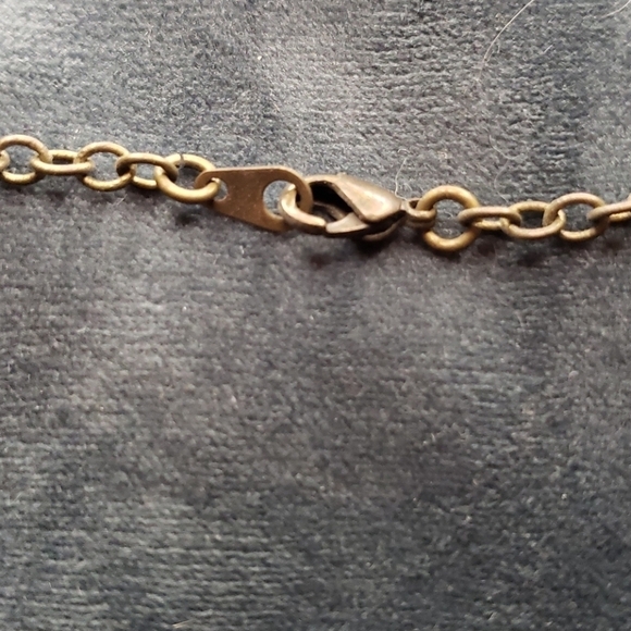 boho | handmade wooden olive green chevron statement necklace - Picture 4 of 4